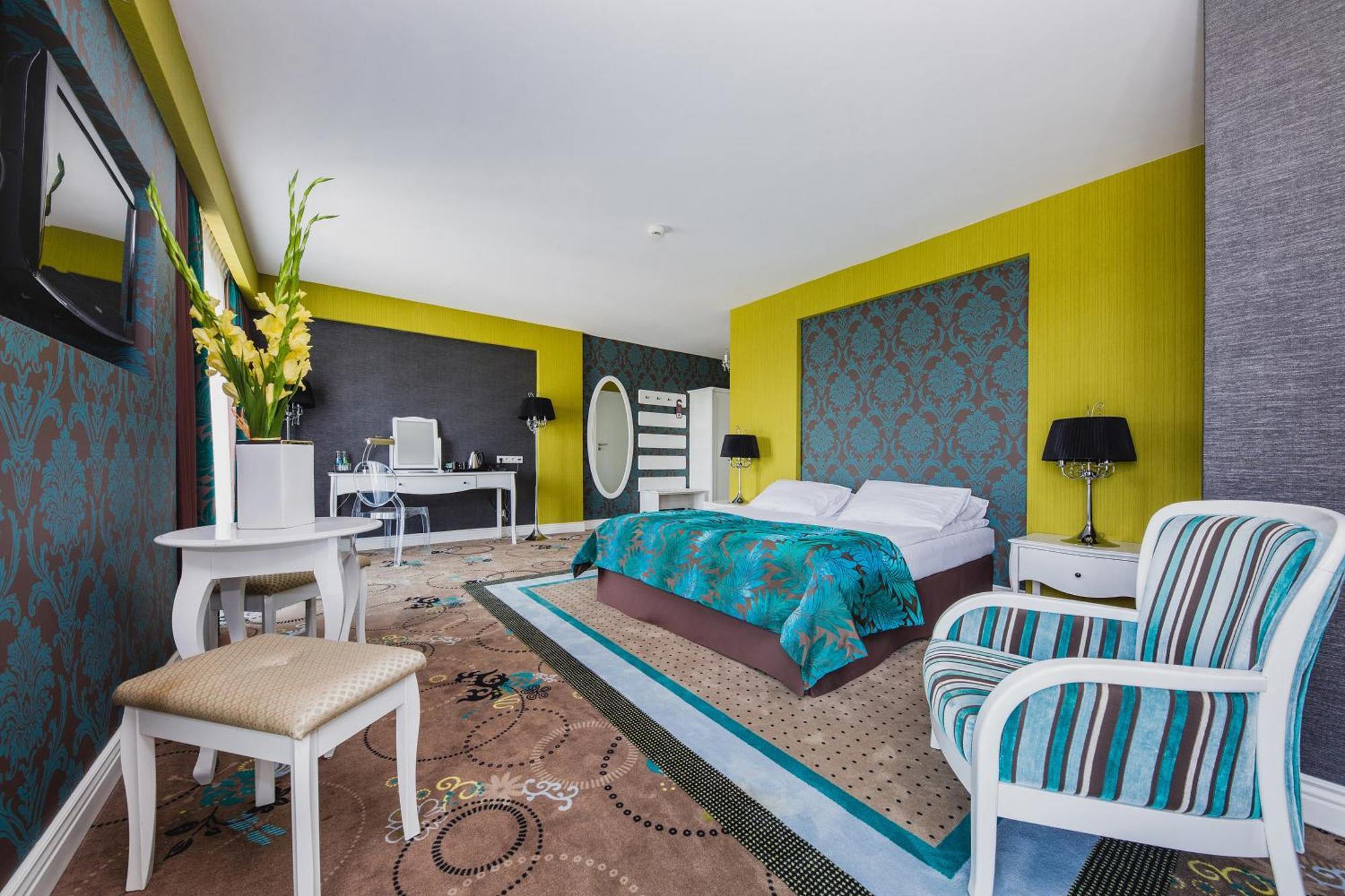 Hotel Lamberton 오와르제프 외부 사진
