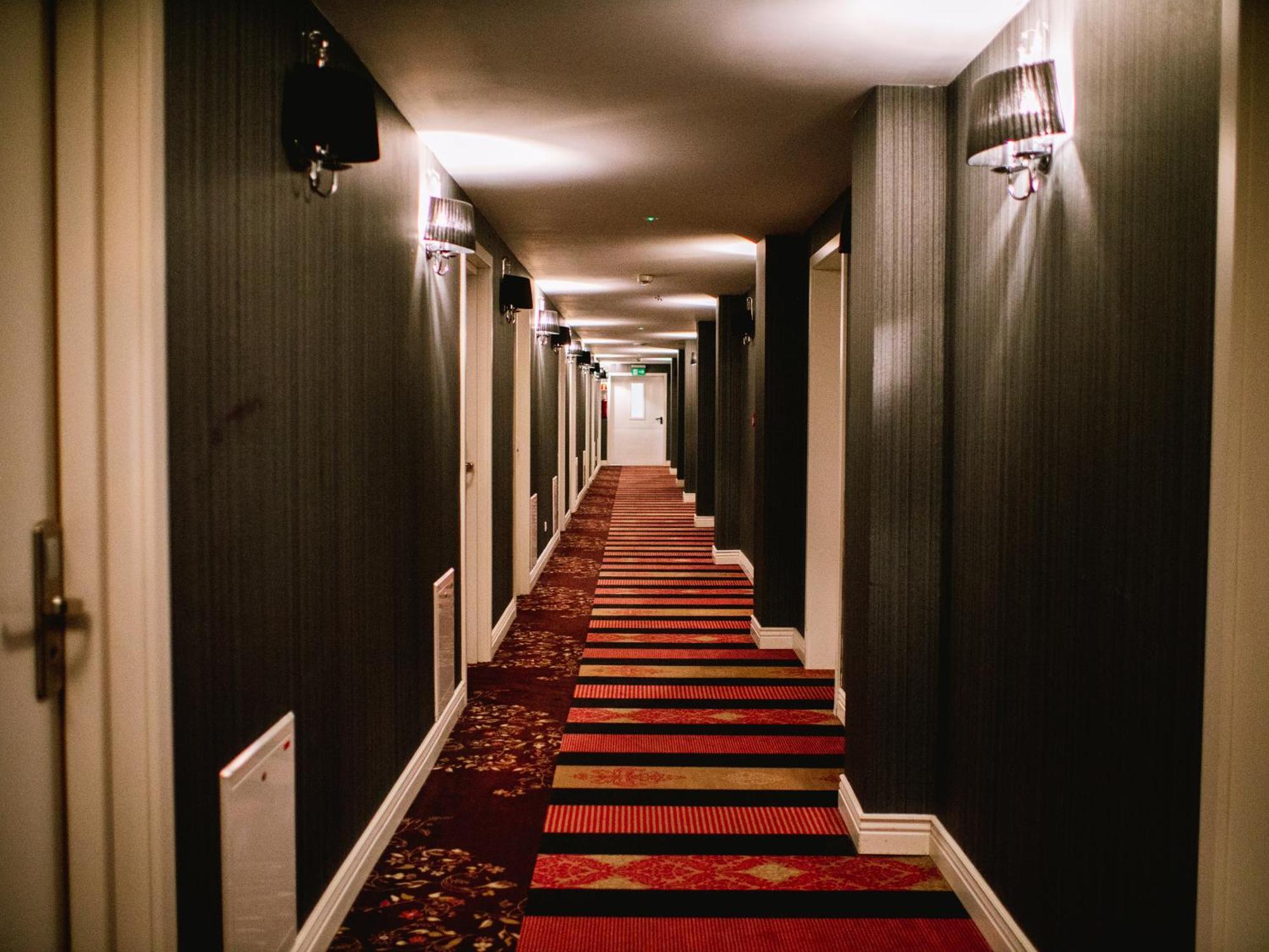 Hotel Lamberton 오와르제프 외부 사진